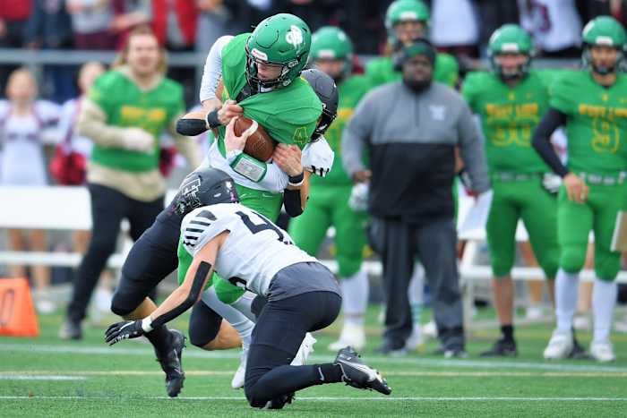 Tualatin.West-Linn.6A-football-semifinal.Leon-Neuschwander.57